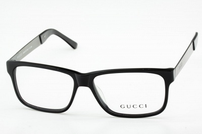    Gucci G1045