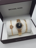 Браслеты и часы Michael Kors MK012